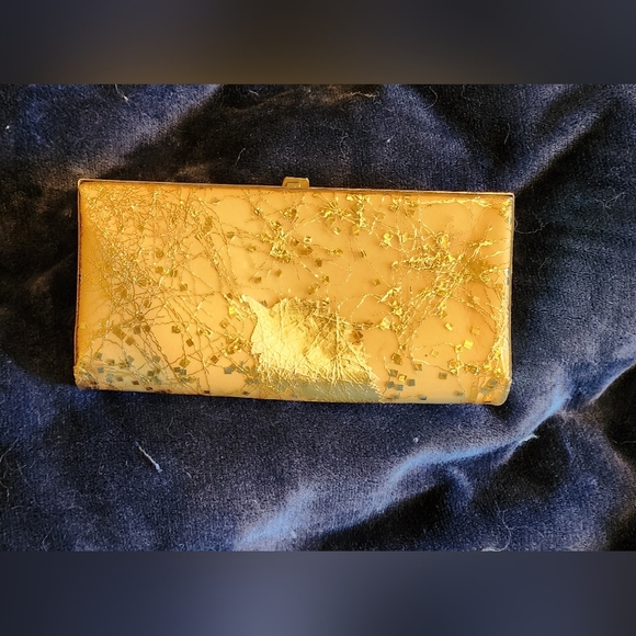 Vintage JR USA golden clutch - Picture 2 of 9